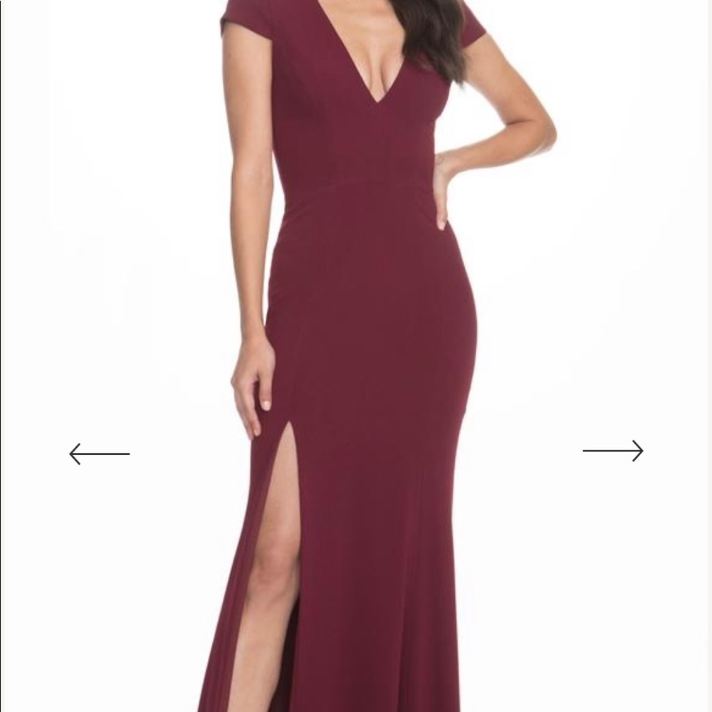 Dress the Population Karla Gown Burgundy Size XS